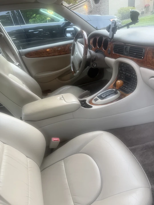 1998 Jaguar X308 XJ - Image 6 of 10