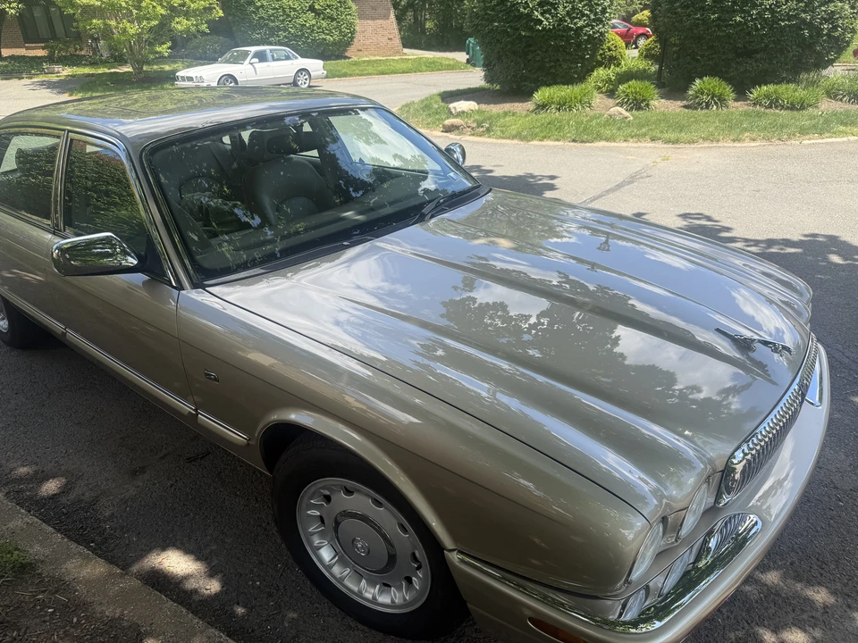 1998 Jaguar X308 XJ - Image 4 of 10