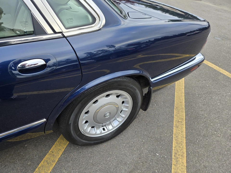 1998 Jaguar X308 XJ - Image 28 of 31