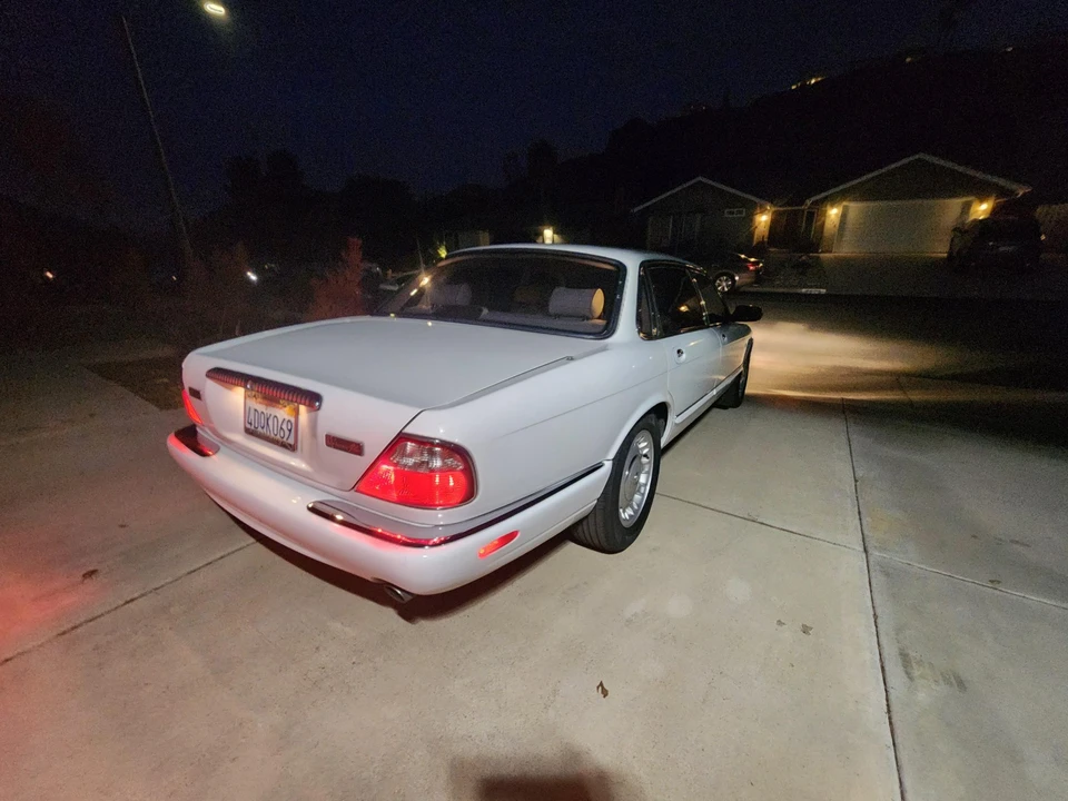 1998 Jaguar X308 XJ - Image 19 of 31
