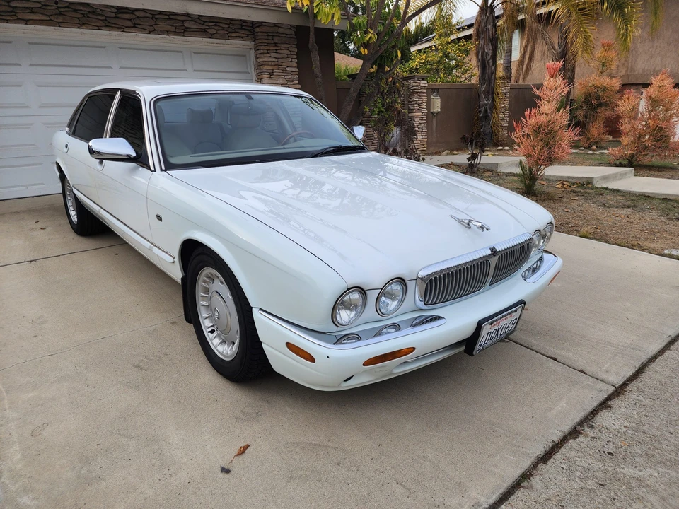 1998 Jaguar X308 XJ - Image 6 of 31