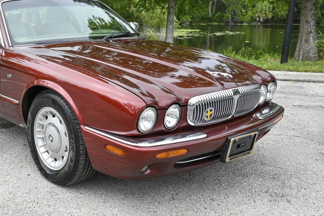 1998 Jaguar X308 XJ - Image 18 of 31