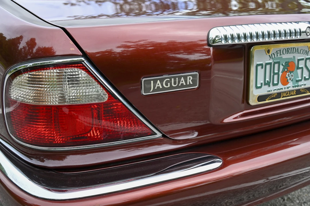1998 Jaguar X308 XJ - Image 26 of 31