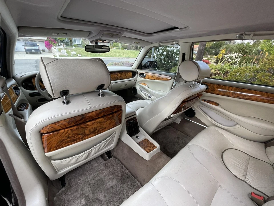 1998 Jaguar X308 XJ - Image 30 of 31