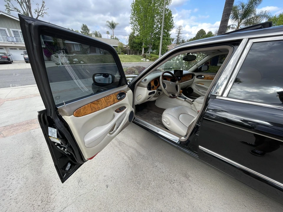 1998 Jaguar X308 XJ - Image 24 of 31