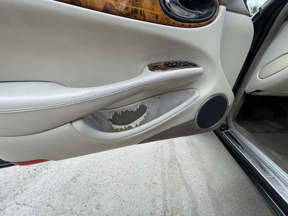 1998 Jaguar X308 XJ - Image 25 of 31