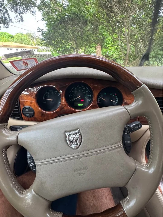1998 Jaguar X308 XJ - Image 11 of 11