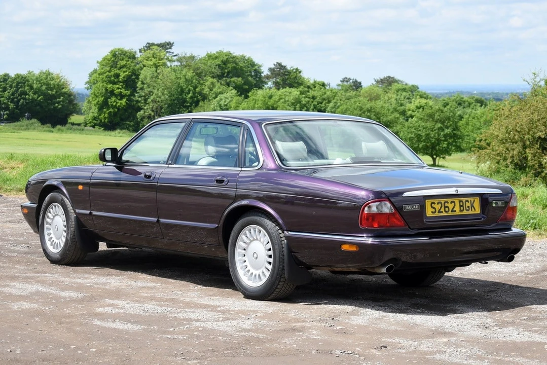 1998 Jaguar X308 XJ - Image 19 of 30