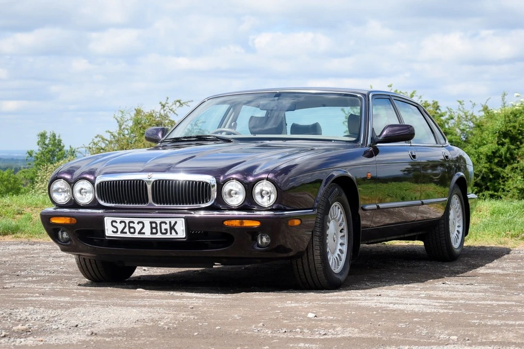 1998 Jaguar X308 XJ - Image 3 of 30