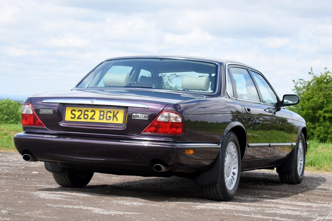 1998 Jaguar X308 XJ - Image 24 of 30
