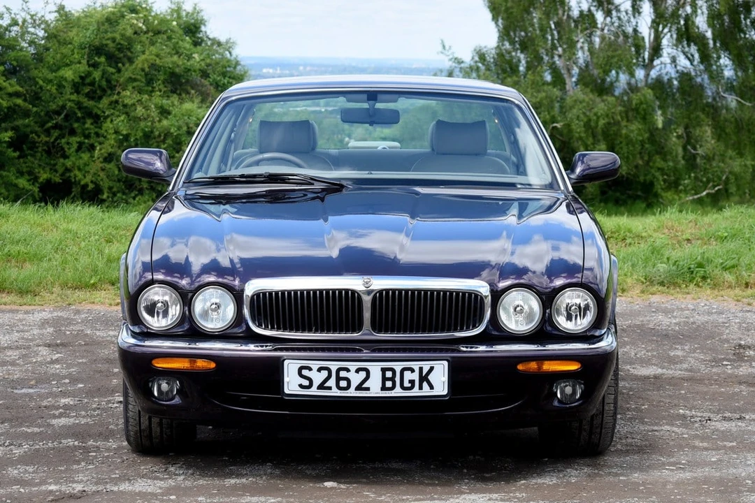 1998 Jaguar X308 XJ - Image 4 of 30