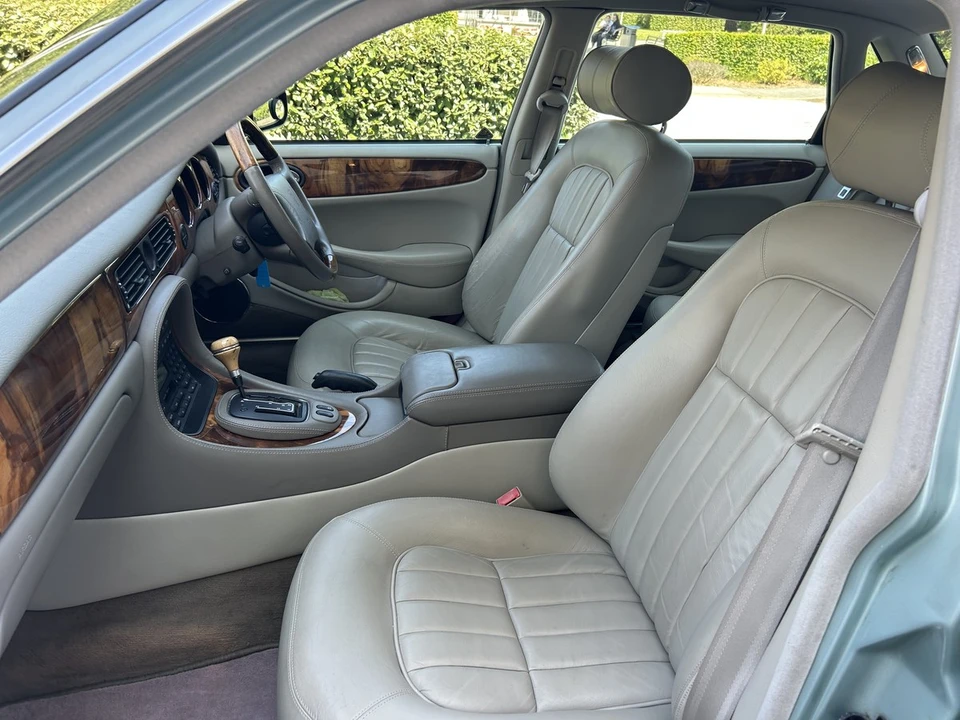 1998 Jaguar X308 XJ - Image 17 of 30