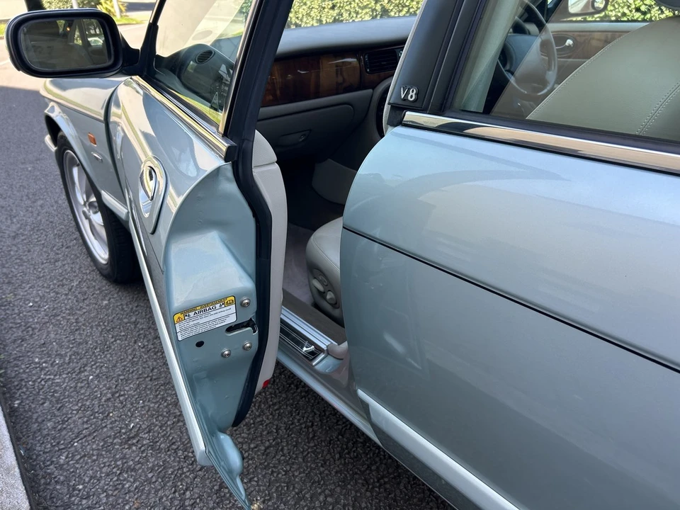 1998 Jaguar X308 XJ - Image 15 of 30