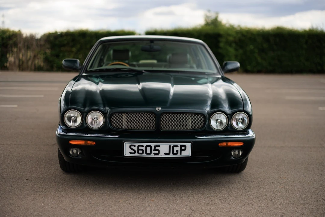 1998 Jaguar X308 XJR - Image 28 of 30