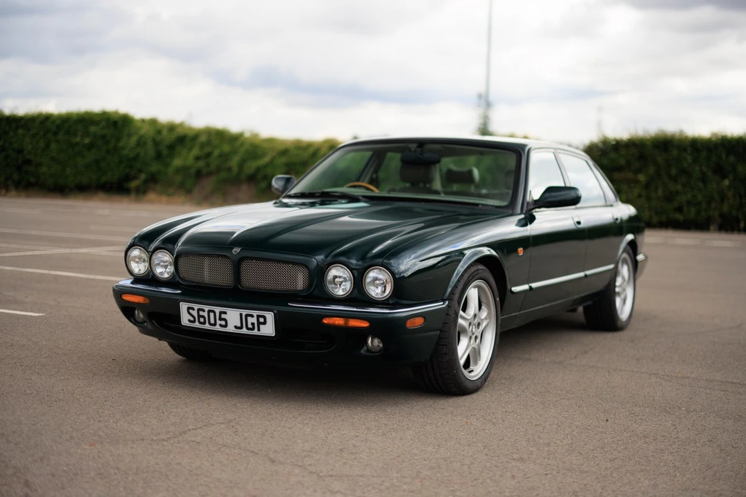 1998 Jaguar X308 XJR - Image 22 of 30