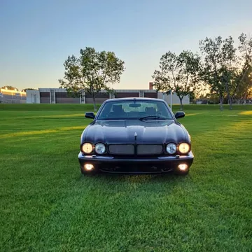 1998 Jaguar XJR
