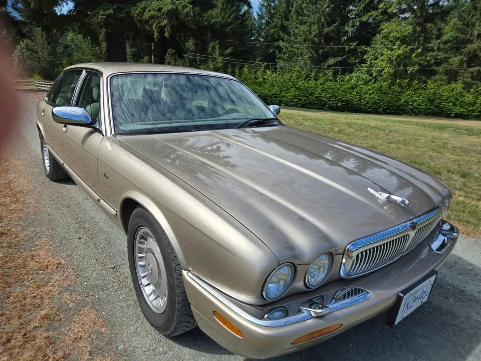1998 Jaguar X308 XJ - Image 2 of 8