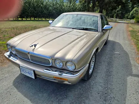 1998 Jaguar XJ Vanden Plas