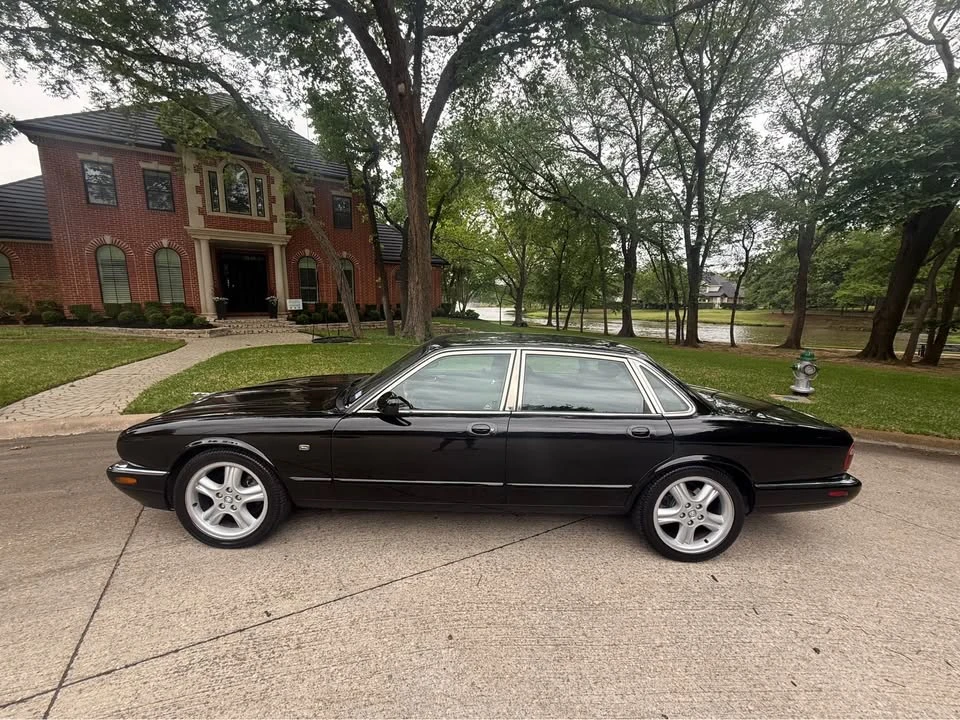 1998 Jaguar X308 XJR - Image 2 of 2