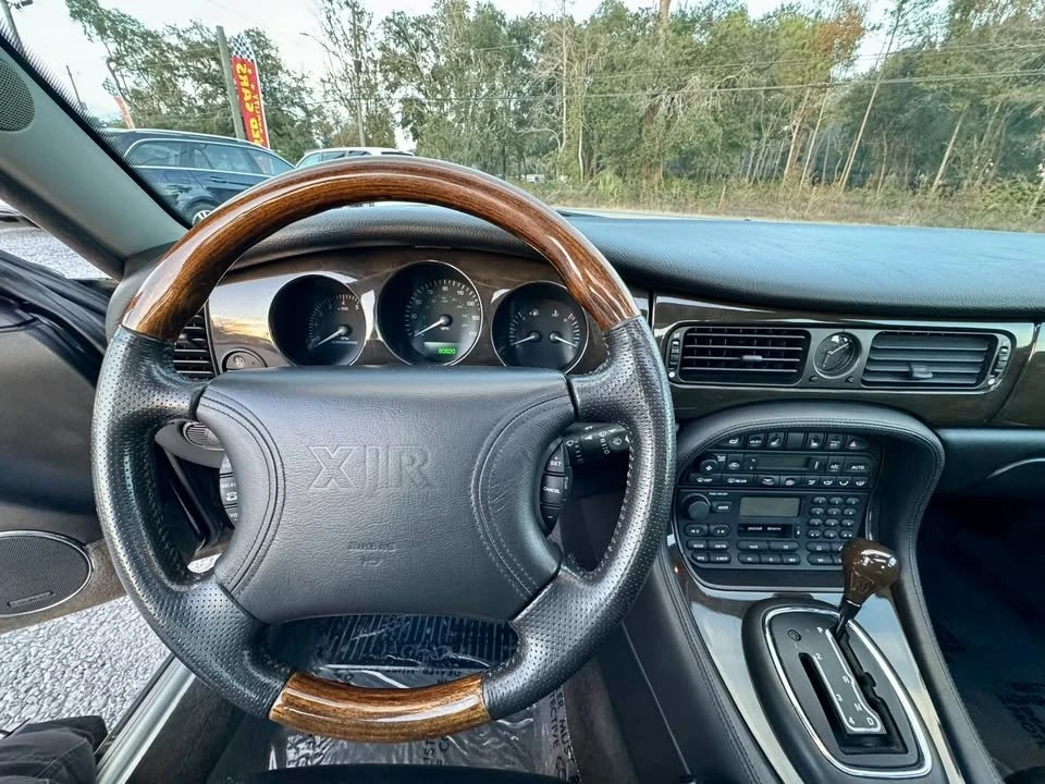 1998 Jaguar X308 XJR - Image 11 of 20