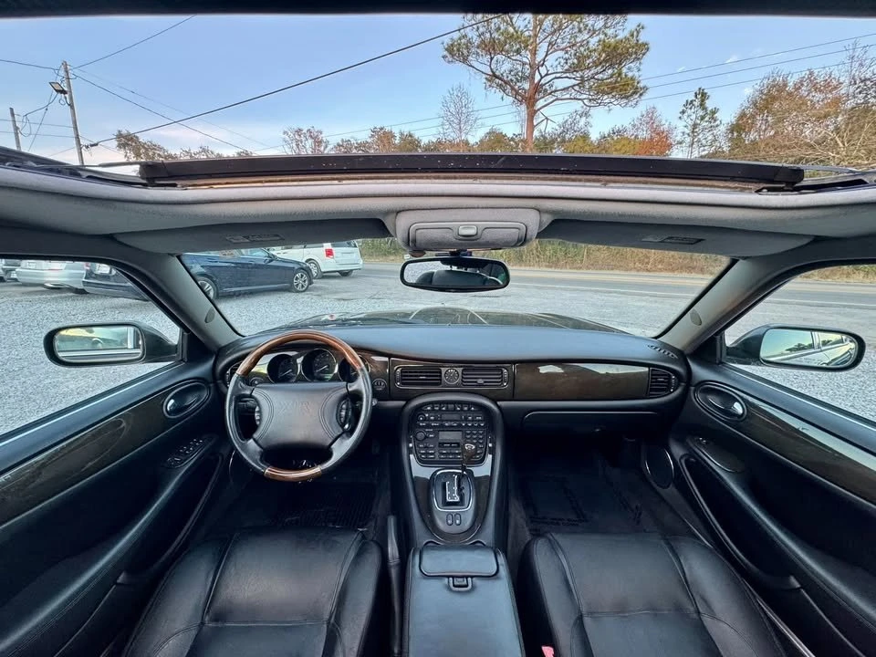 1998 Jaguar X308 XJR - Image 10 of 20