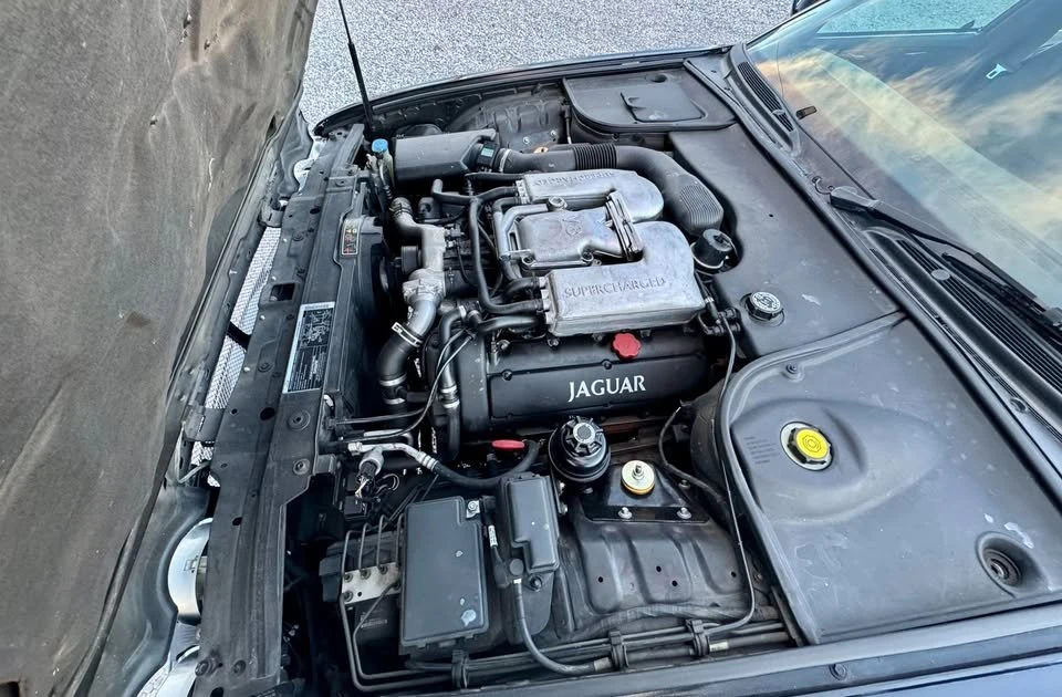 1998 Jaguar X308 XJR - Image 18 of 20