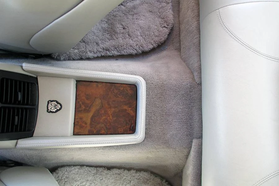1998 Jaguar X308 XJ - Image 18 of 24