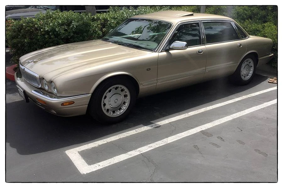 1998 Jaguar X308 XJ - Image 3 of 24