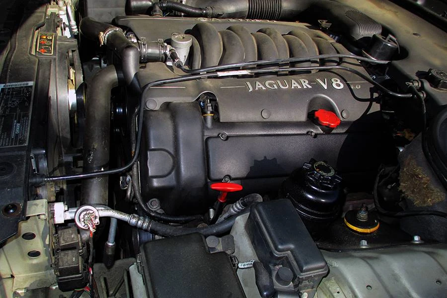 1998 Jaguar X308 XJ - Image 7 of 24