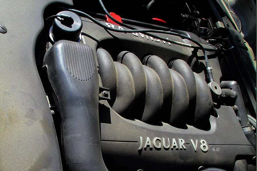 1998 Jaguar X308 XJ - Image 3 of 24