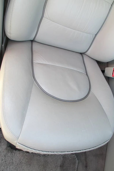 1998 Jaguar X308 XJ - Image 14 of 24