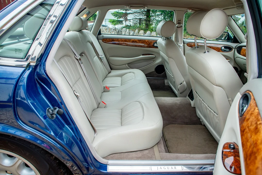 1998 Jaguar X308 XJ - Image 25 of 30