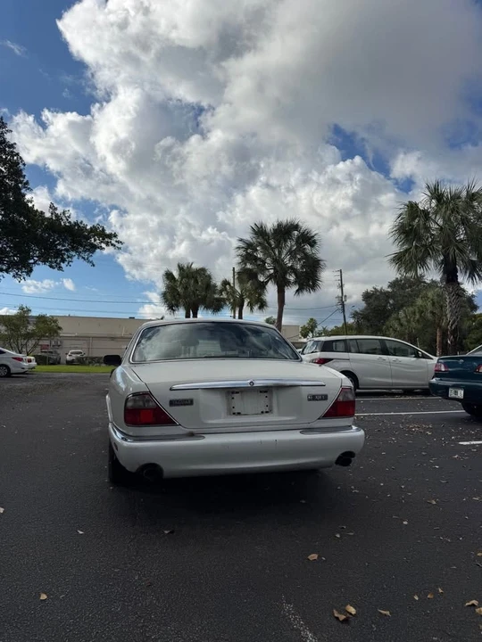 1998 Jaguar X308 XJ - Image 7 of 10