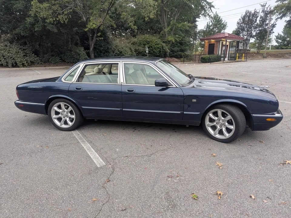 1998 Jaguar X308 XJR - Image 16 of 18