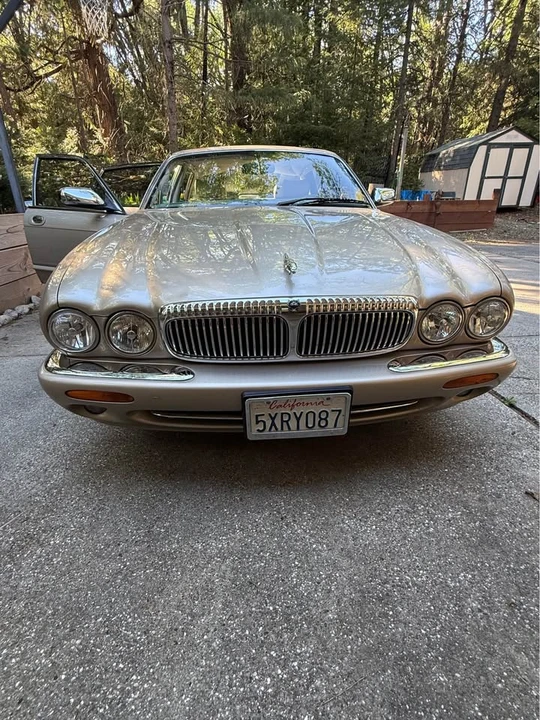 1998 Jaguar X308 XJ - Image 3 of 13