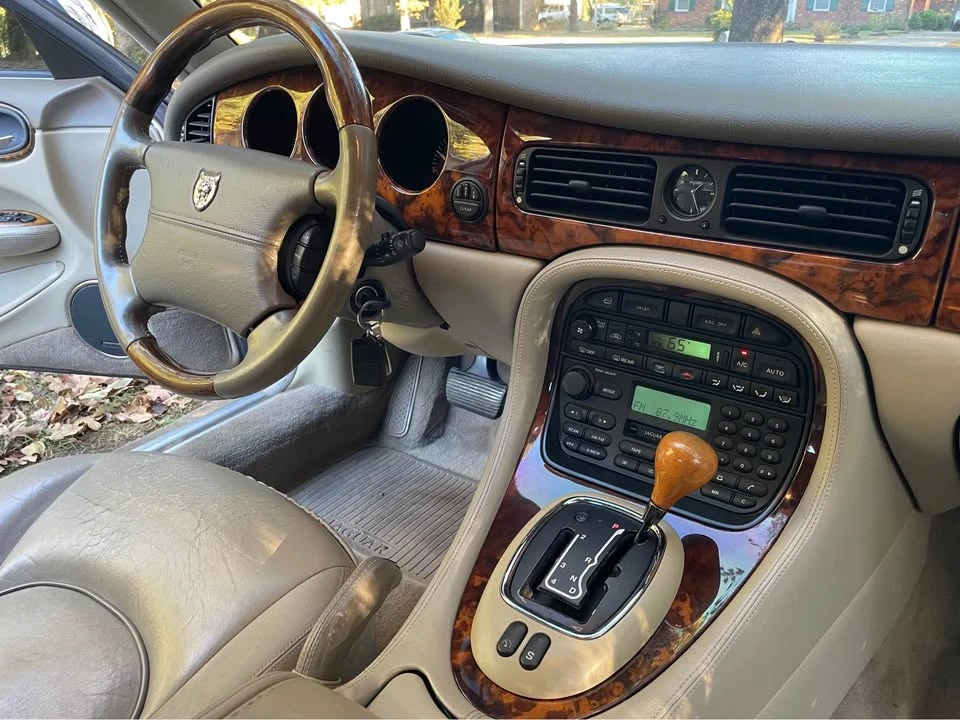 1998 Jaguar X308 XJ - Image 13 of 20