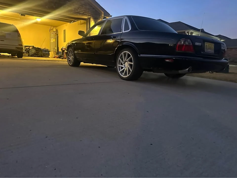 1998 Jaguar X308 XJ - Image 2 of 3