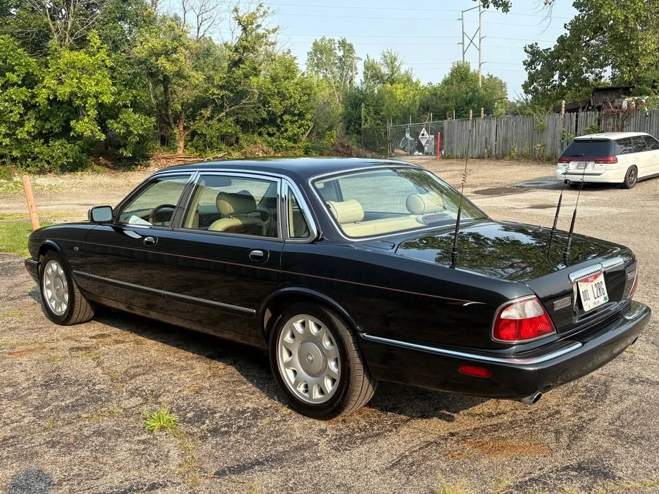 1998 Jaguar X308 XJ - Image 2 of 10