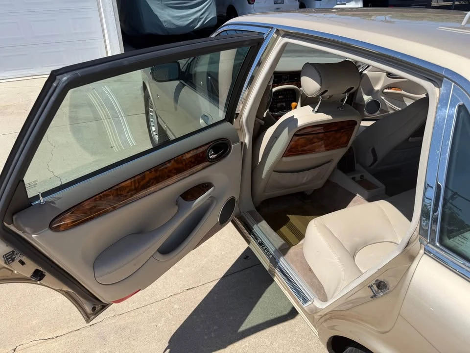 1998 Jaguar X308 XJ - Image 10 of 14
