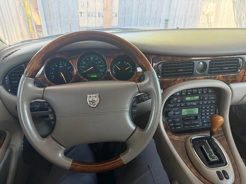 1998 Jaguar X308 XJ - Image 8 of 14