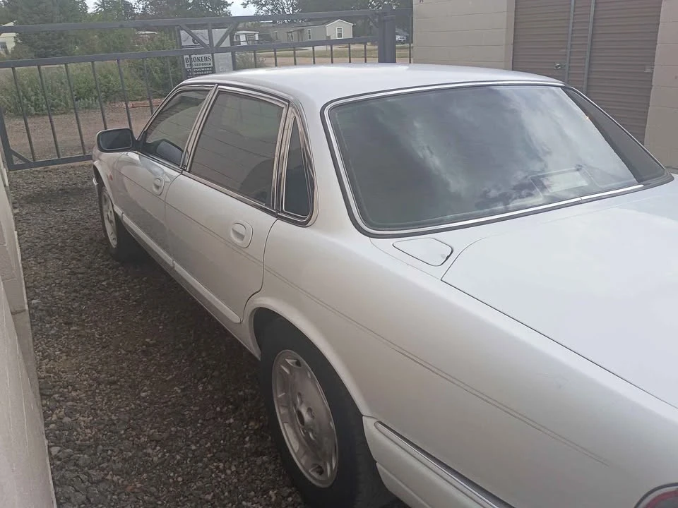 1998 Jaguar X308 XJ - Image 4 of 10