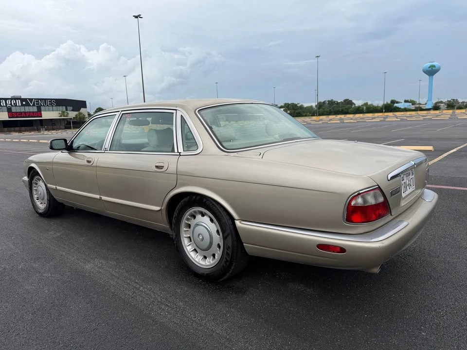 1998 Jaguar X308 XJ - Image 7 of 14