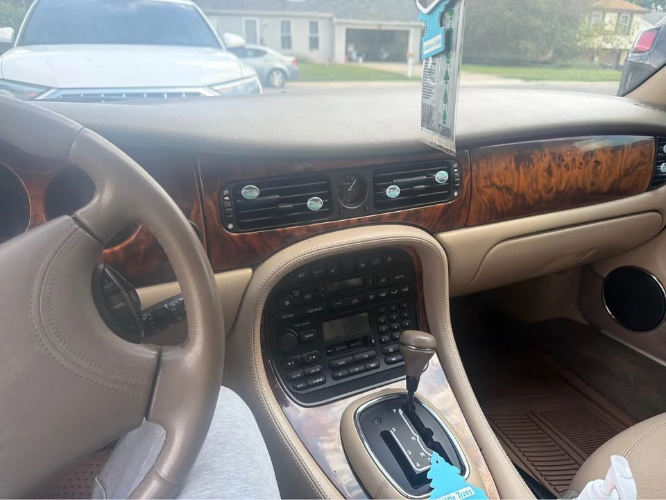 1998 Jaguar X308 XJ - Image 4 of 7