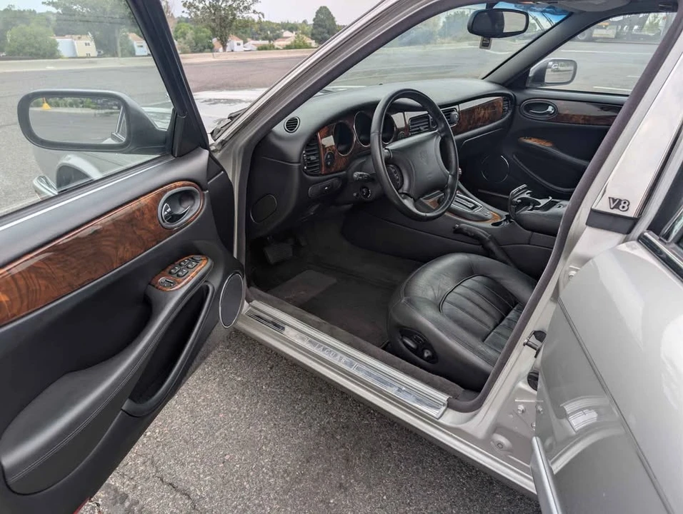 1998 Jaguar X308 XJ - Image 5 of 14
