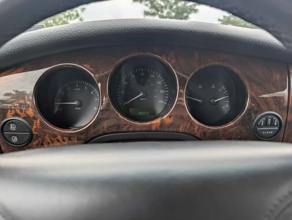 1998 Jaguar X308 XJ - Image 8 of 14