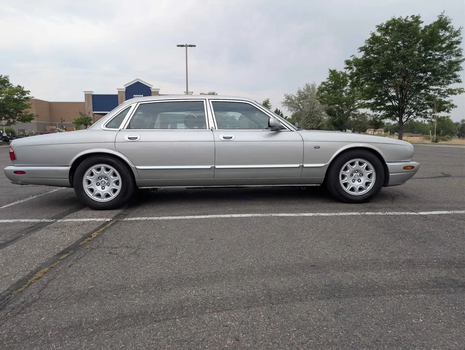 1998 Jaguar X308 XJ - Image 3 of 14