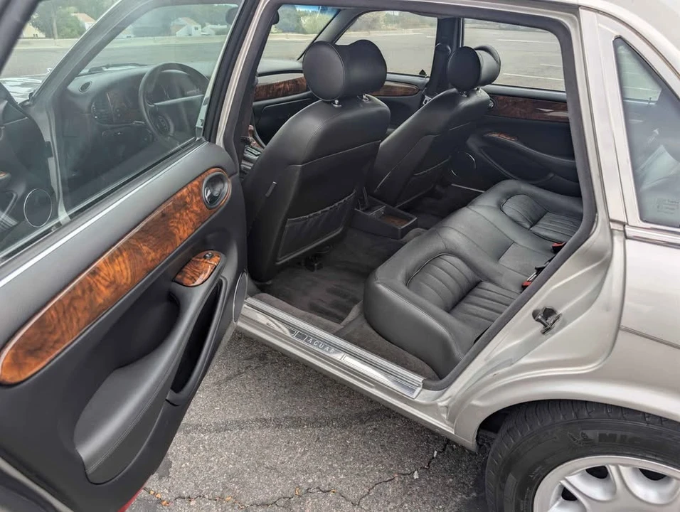 1998 Jaguar X308 XJ - Image 6 of 14
