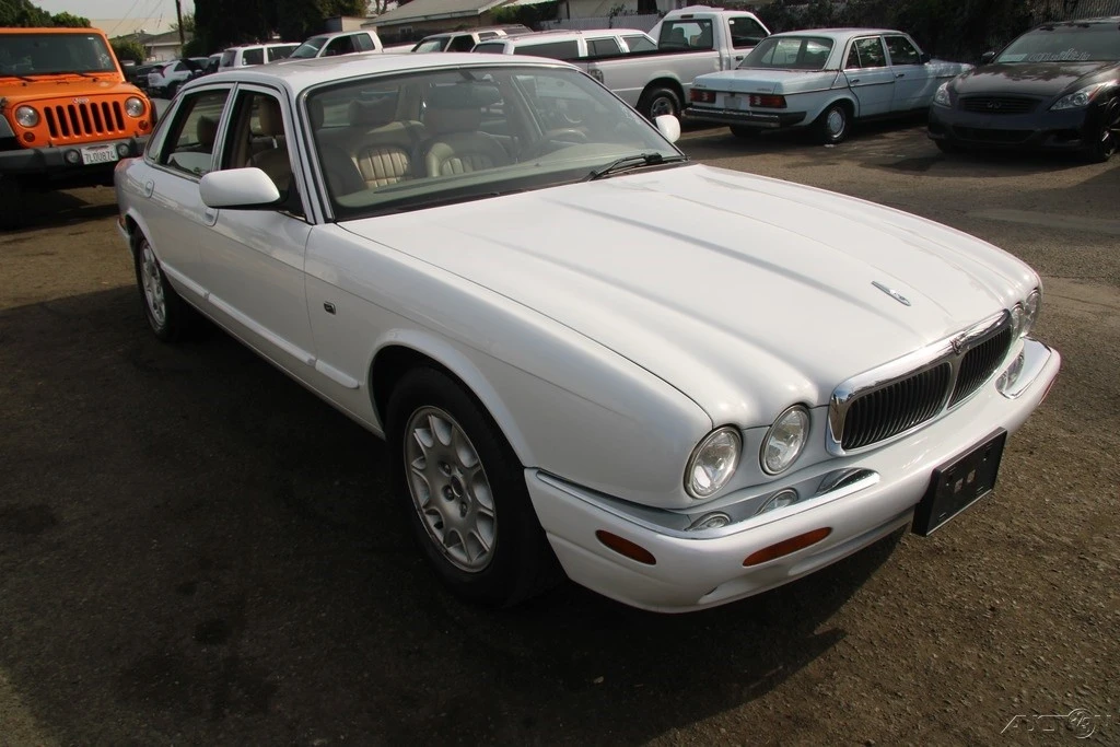 1998 Jaguar X308 XJ - Image 8 of 21