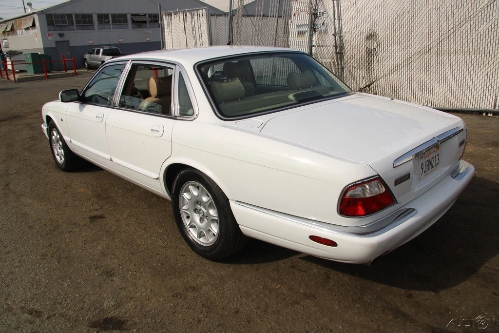 1998 Jaguar X308 XJ - Image 4 of 21