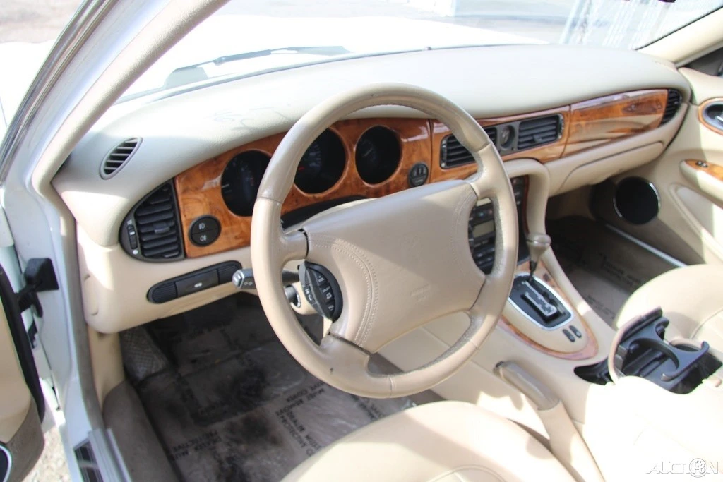 1998 Jaguar X308 XJ - Image 13 of 21